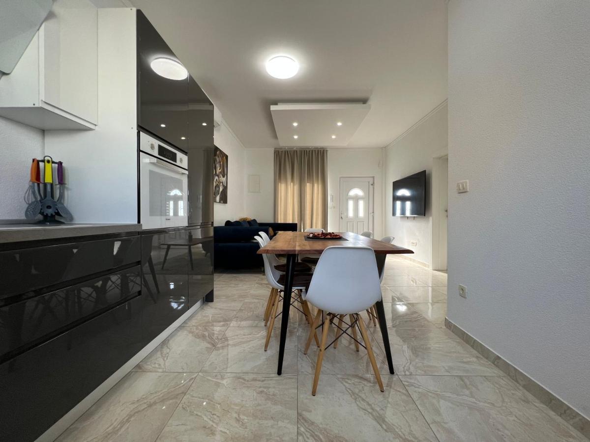 Villa Maci Kaštela Exteriör bild